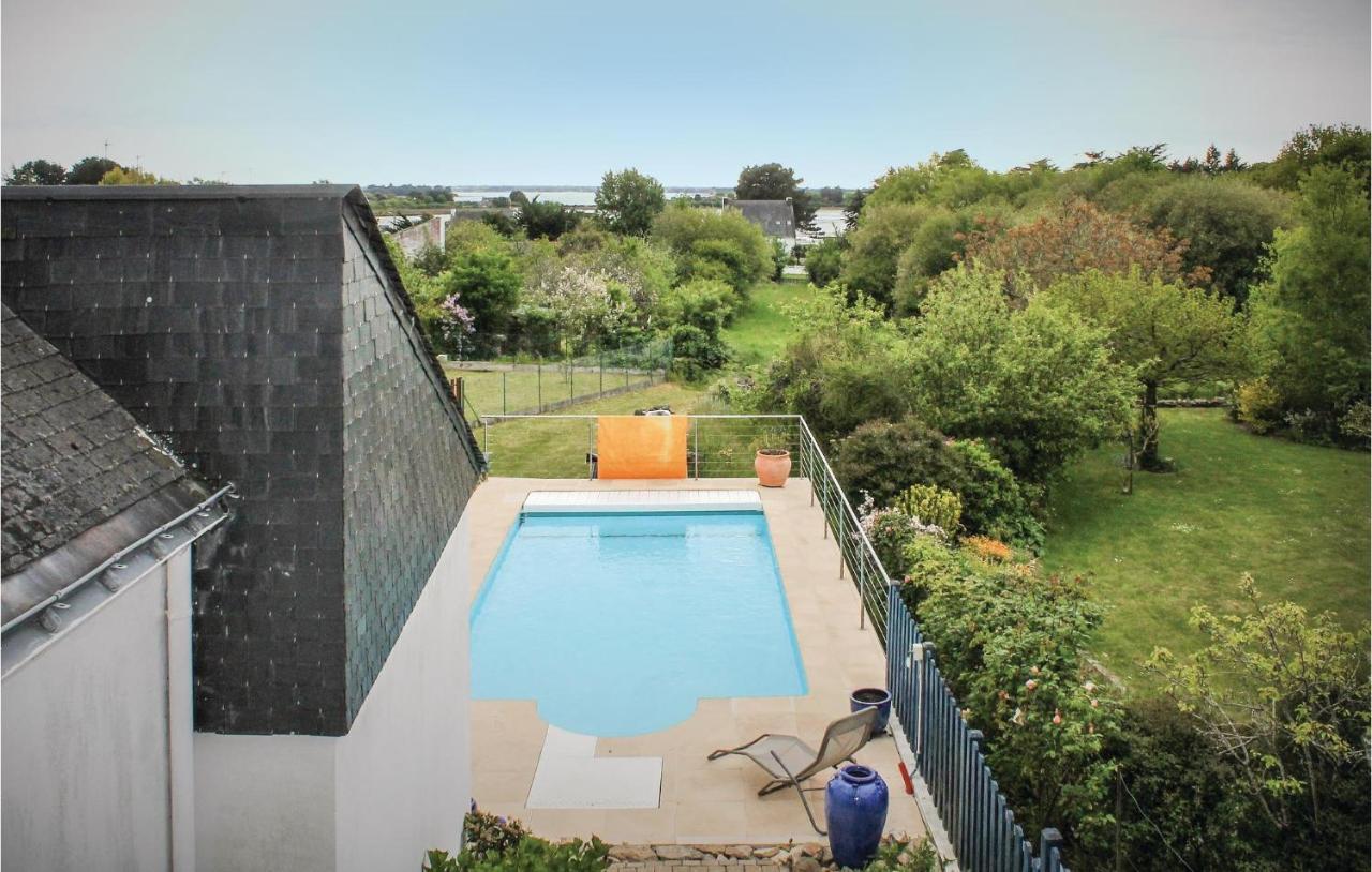 Lovely Home In Cadouarn With Wifi Séné Exteriér fotografie